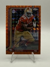 2025 Topps Chrome Vernon Davis Orange Geometric Chrome Legends Auto /25