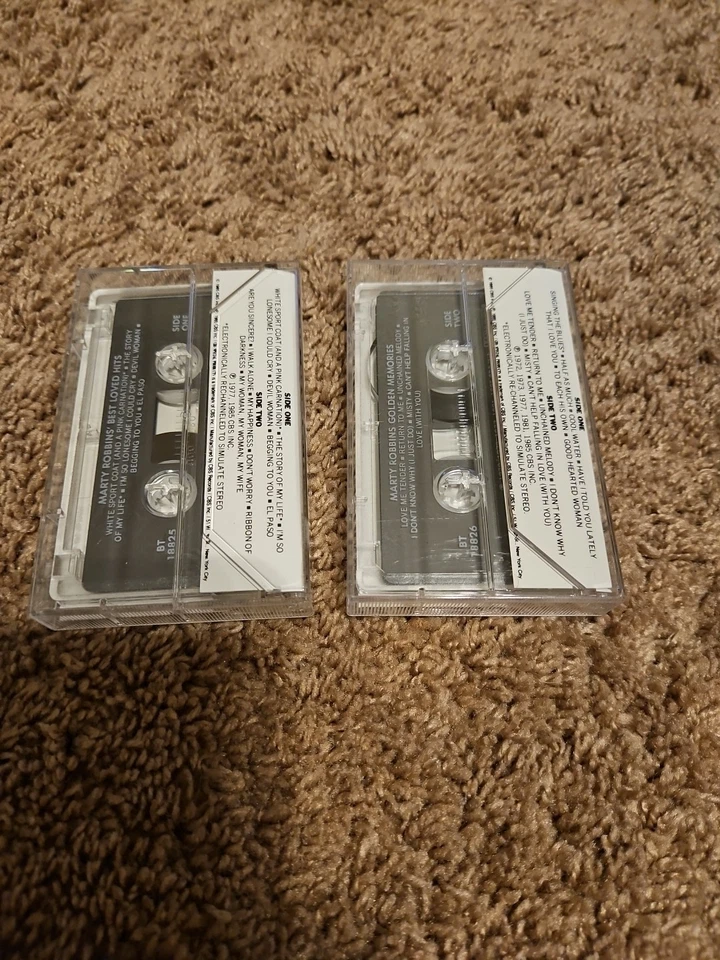 Marty Robbins Cassette Tape Lot Golden Memories Best Loved Hits Sealed Foto 2 de 3