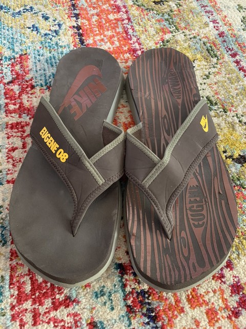 Vintage. Nike University Of Oregon, Eugene 08, Hayward Flip Flops. Size 12 | eBay