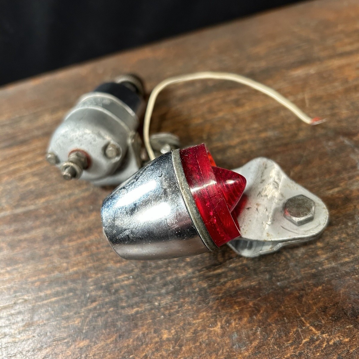 LUCAS社製自転車用アンティーク発電器（MADE IN ENGLAND） Vintage Bicycle Light Lucas CD33A Dynamo Made in England