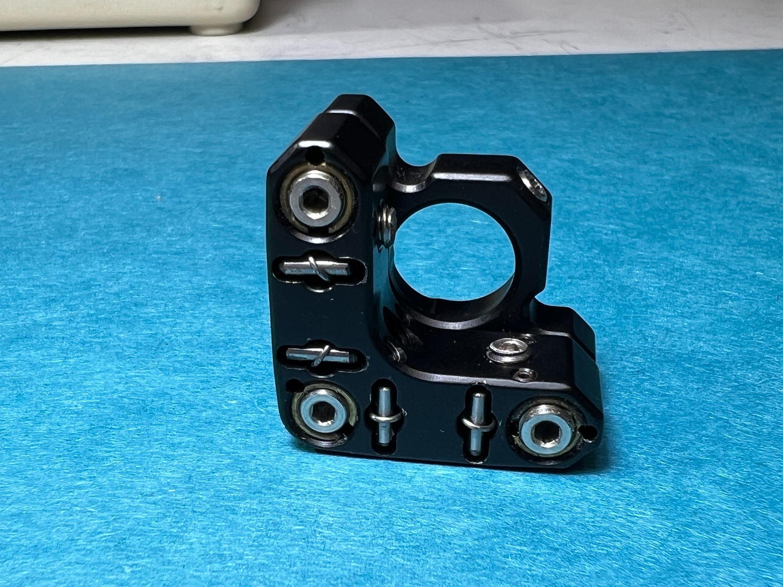 Thorlabs KS05 1/2" 45 Degree Kinematic Mirror Mount 3x100TPI Actuators w/Locks