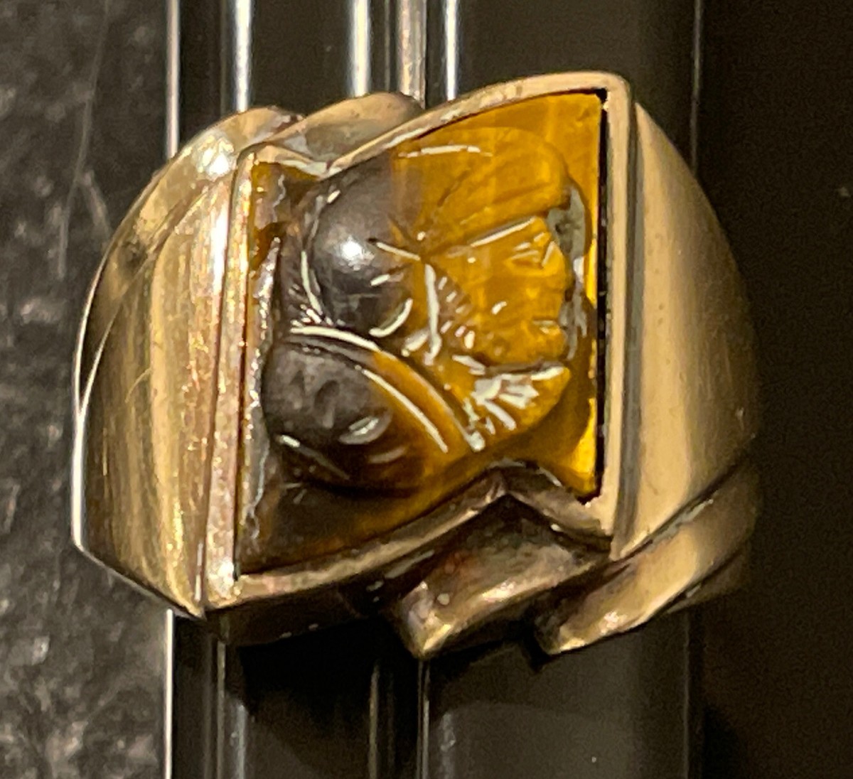 Art Deco Men's 10K Yellow Gold Carved Tiger's Eye Trojan