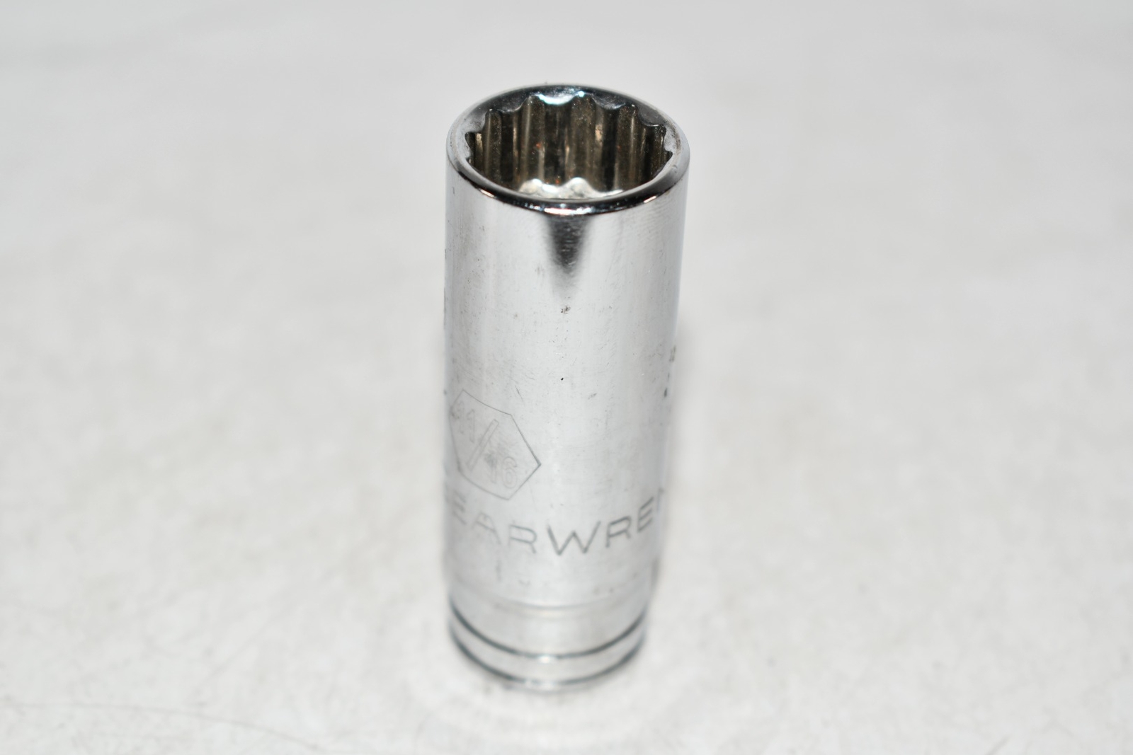 Gearwrench 80516 11 16 3 8 Drive DEEP 12pt Point Sockets SAE EBay gearwrench-80516-11-16-3-8-drive-deep-12pt-point-sockets-sae-ebay