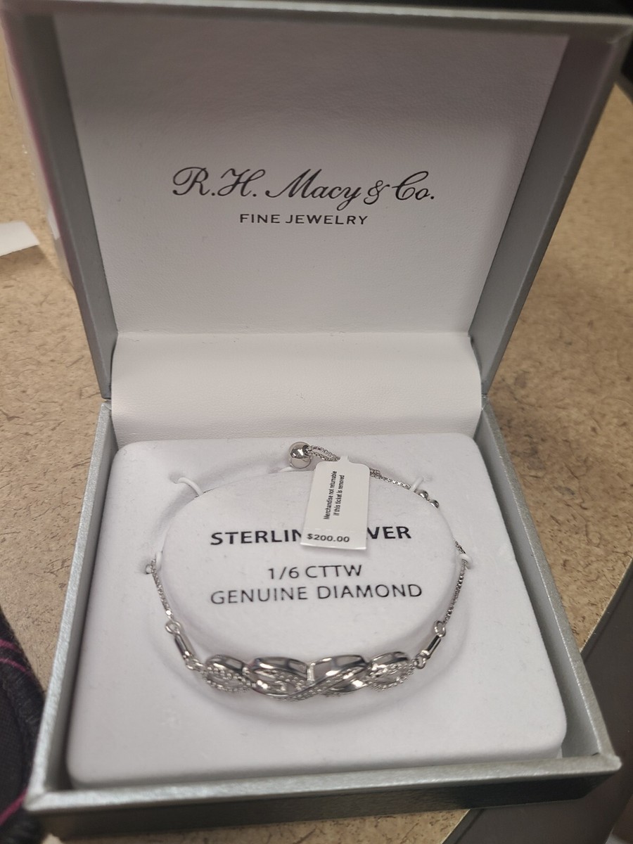 R H Macy Co Sterling Silver 1/6 CTTW Diamond Bracelet MSRP $200