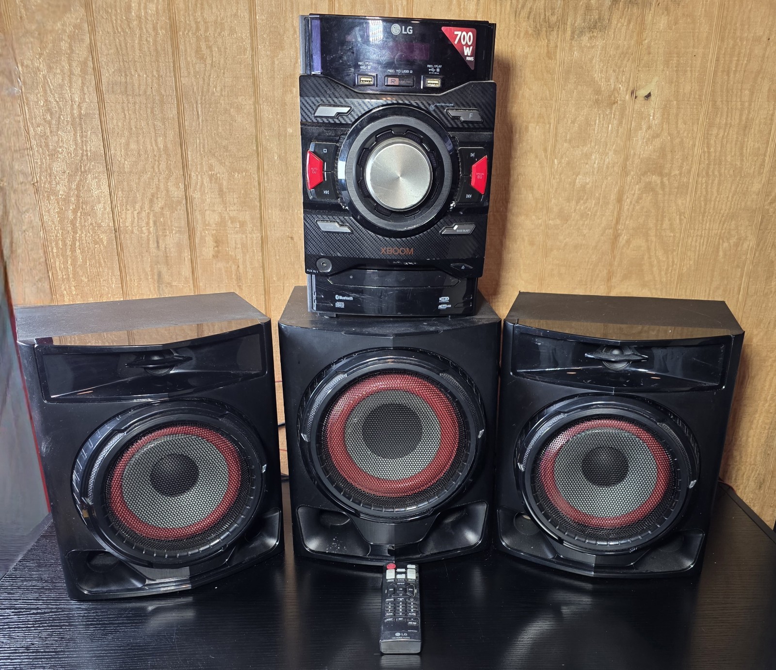 - Bluetooth, Cd, Remote- Tested