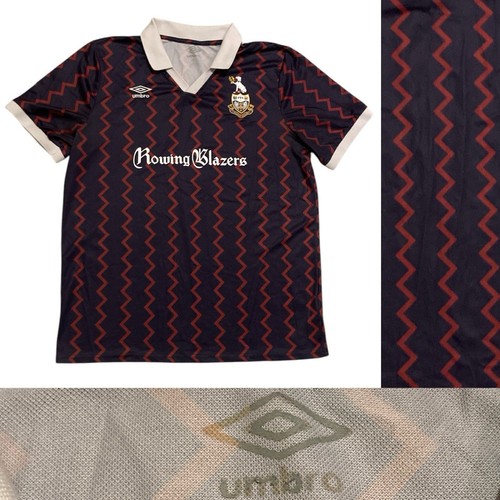 Umbro X Rowing Blazers Zig-Zag Soccer Jersey Men’s Size Large in Navy / Red