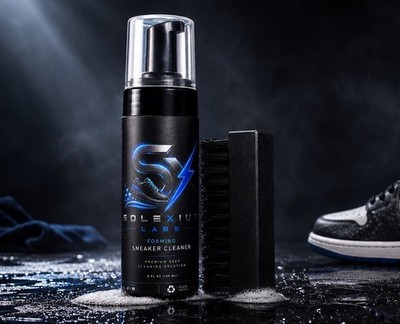 Solexium Labs Foaming Sneaker Cleaner 5oz Shoe Cleaning Kit w/ Brush
