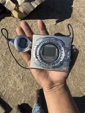 Sharp MD-MS722 MiniDisc Recorder Silver Headphone Jack MiniDisc Audio Output