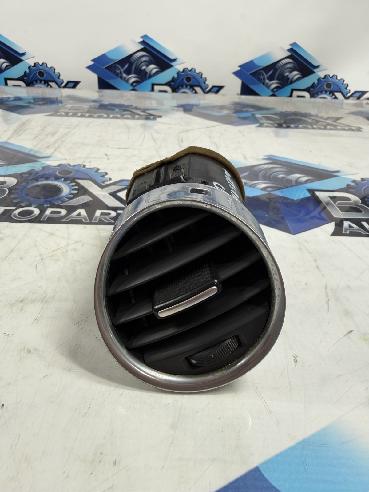 2003-2009 AUDI S4 B6 B7 CABRIOLET DRIVER LEFT A/C AIR DASH VENT 8H0820901D OEM
