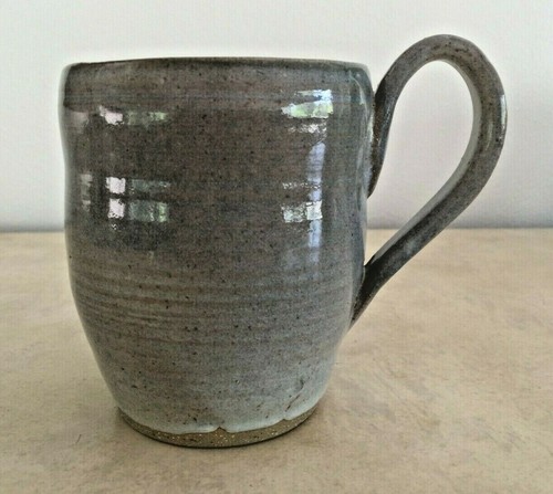 Studio Pottery Coffee Mug Applied 3D Cat Blue Gray Shiny Glaze Artist Signed abo - Picture 3 of 7