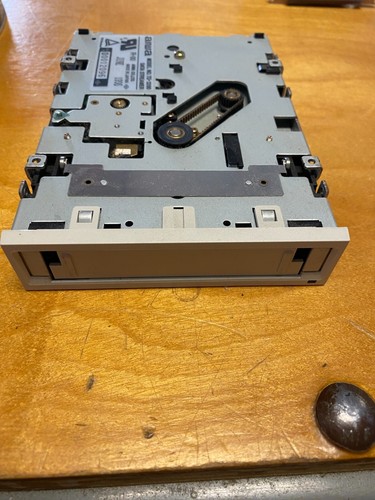 vintage aiwa TD-3200 data streamer - 第 1/4 張圖片