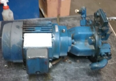 UCHIDA-HYDROMATIK PUMP MOTOR_A10V16DR1RP8