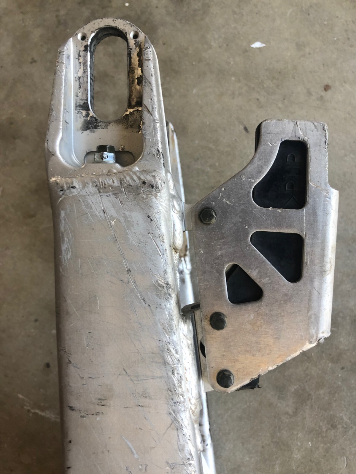 2000 00 Yamaha Yz250 Yz 250 Swing Arm Chassis Support Rear eBay