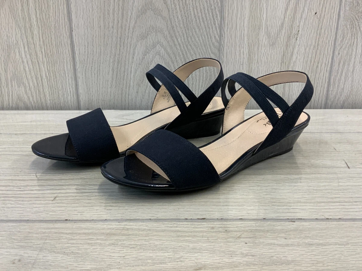 Lifestride yolo sale women's wedge sandals