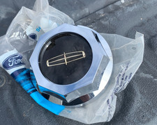 Nos Ford E8vy-1130-c Center Cap For Spoke Wire Wheel 1982-1989 Lincoln Town Car