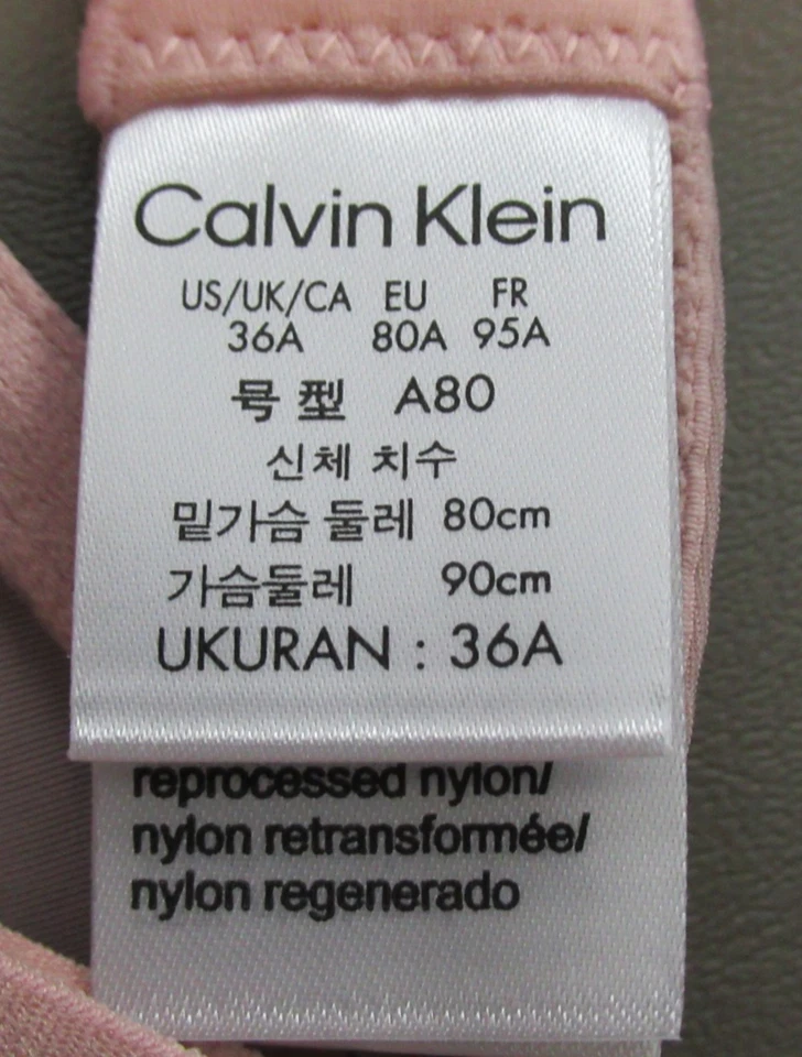 Calvin Klein Women's Sheer Marquisette Unlined Plunge Bra, Subdued Pink, 36A - Image 4 of 4