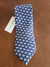 Vineyard Vines Silk Tie Logo Whale Flag Sea Splash NWT 85