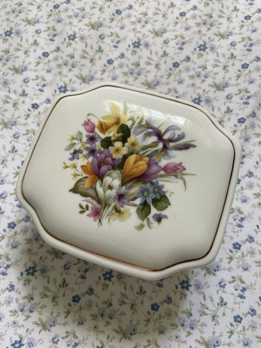 Vintage Jewelry Keepsake Floral Trinket Music Box, Plays Memory, Coquette, WORKS - Picture 4 of 24