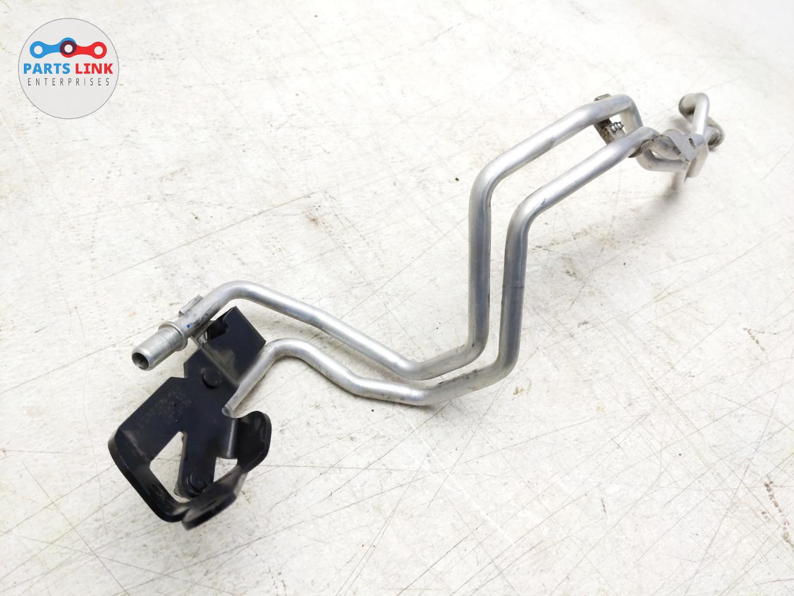 Bentley Bentayga 2016-2020 LEFT Oil line