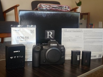Canon EOS R6 Mark II 24.2 MP Digital Camera (Body Only) + extra battery