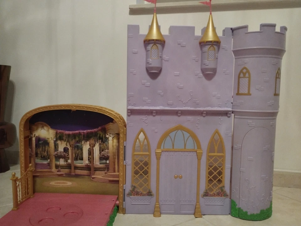 Il Castello di Barbie le 12 principesse  danzanti - Immagine 2 di 4
