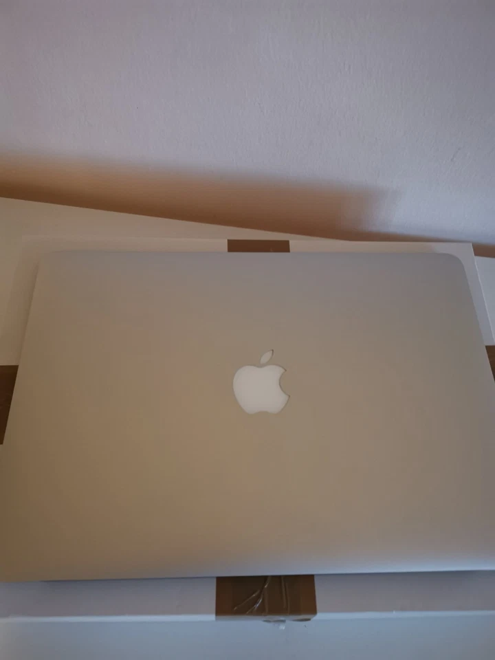 MacBook Apple Air 2017 13"(128GB SSD, Intel Core i5 5. Gen., 2,90GHz, 8GB... - Bild 4 von 4