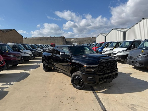 eBay - 2026 Dodge RAM 3500 6.7 Diesel H...