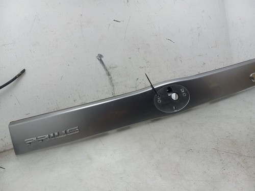10-15 TOYOTA PRIUS PLUG-IN 1.8L FWD AT REAR TAIL FINISH PANEL - Foto 2 di 12