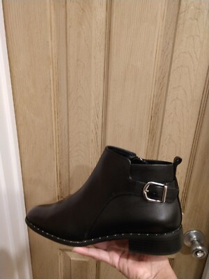 Steve Madden::ブーティー:10[RESALE] Re-Booted | A Space to Buy & Sell Pre-Loved Steve Madden Items
