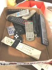 Lot of Remote Controls Various Brands to TV's, DVD Players, Microsoft, HP, Vizio