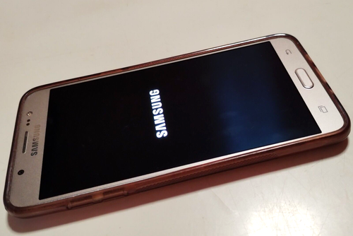 Samsung Galaxy J7 (2016) - 16 GB - Rose Gold (Unlocked) - Used - Great Condition - Afbeelding 22 van 24
