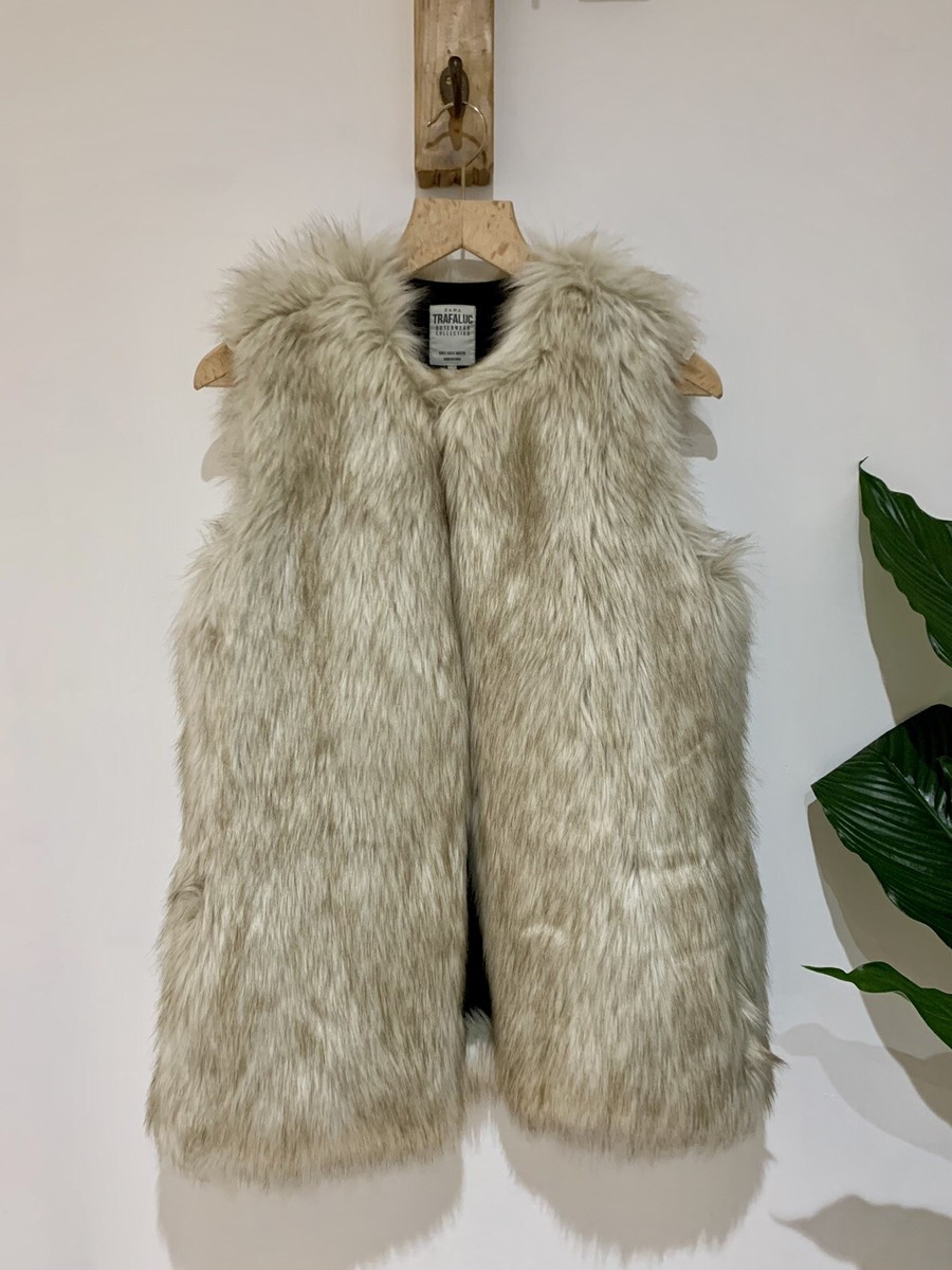 ZARA Trafaluc Beige Mix Plush Faux Fur Sleeveless Gilet Boho Coat