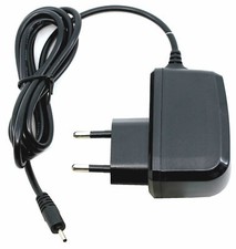 Ladegerät für Nokia 7230, 7310, 7360, 7370, 7373, 7390 0,5A 1m Lade Kabel Netzte
