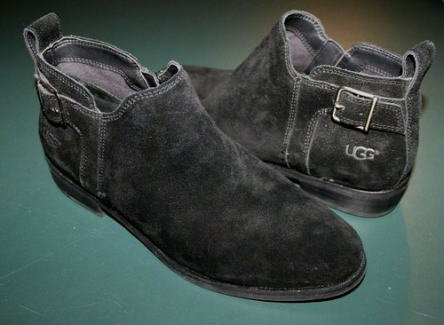 Ugg EEUC Women 7.5 Kelsea Black Suede 