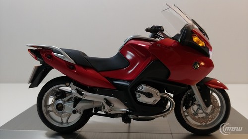 1/10 Autoart BMW R1200RT (Red color) LED modify by MBW - Picture 9 of 12
