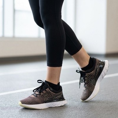 Nike React Infinity Run Flyknit Women's Shoes Size 9 Black Multicolor DD3024-002