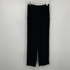 Chicos Travelers jersey knit cropped pants black straight leg stretch 1 Medium