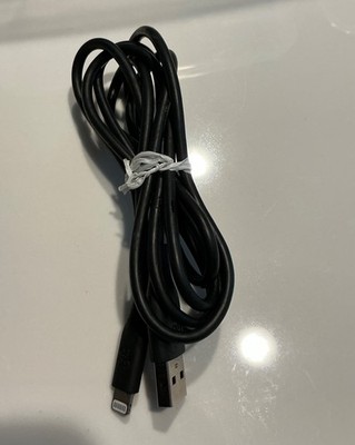 New Go To USB-A to iPhone-Compatible Charging Cable   Black   Fast Charge/Data