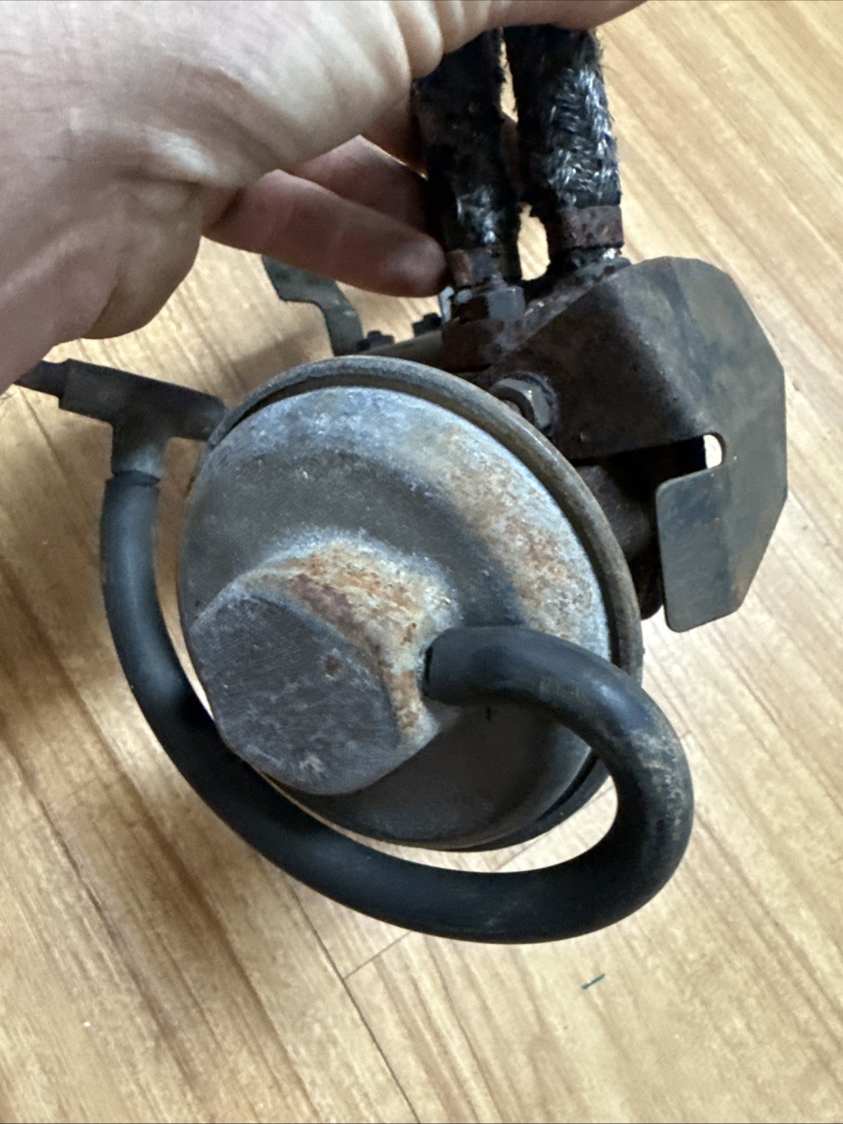 Rolls-Royce Silver Shadow Egr valve