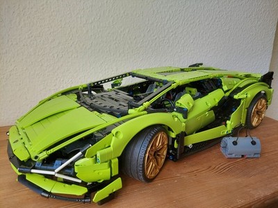 LEGO TECHNIC: Lamborghini Sián FKP 37 (42115) mit OVBox