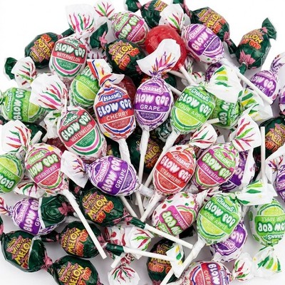 Blow Pops Candy | Assorted Lollipops with Chewing Gum 32 oz (2 LB), Bulk Candy