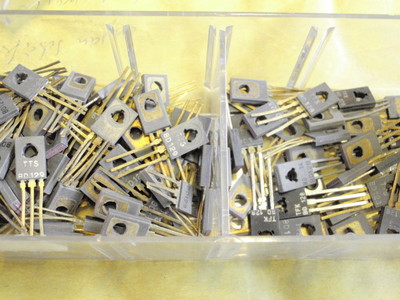 8x BD139 NPN  Bipolarer Einzeltransistor (BJT), NPN, 80 V, 1.5 A, 1.25 W     K78