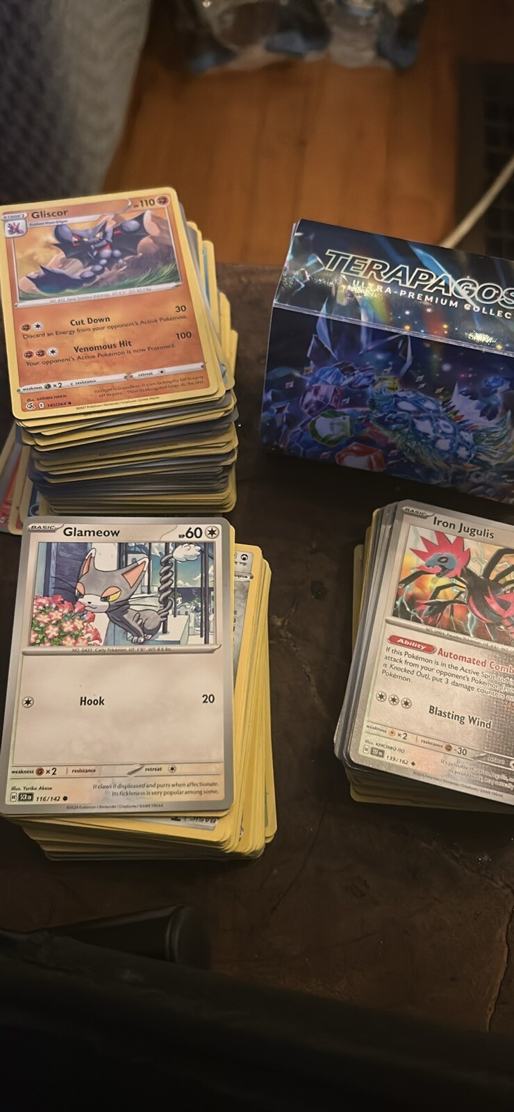 Pokemon TCG Bulk Lot - 40 Base Cards 9 Holos 1 Full Art or Vmax