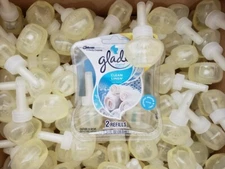 100 Glade Clean Linen Plugins Scented Oil Refills Air Freshener Warmer Large Lot