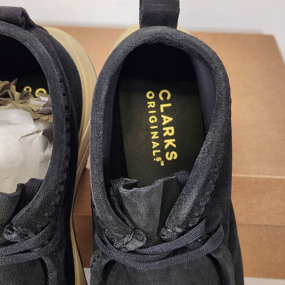 靴 Clarks Wallabee \"Black Suede\" Clarks Wallabee (Black Suede) – CNCPTS