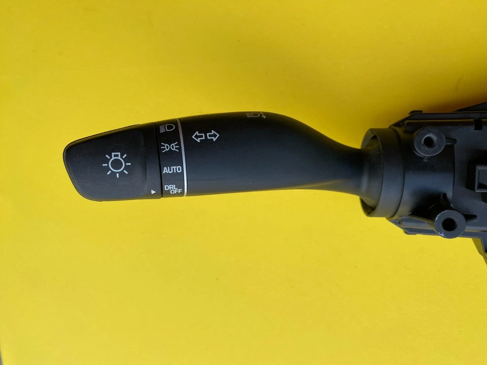 Interruptor de combinación de columna de dirección Hyundai Sonata 2018-2019 OEM 93401-C2501 Foto 2 de 4