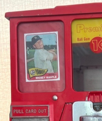 1965 TOPPS BASEBALL CARDS PREMIERE VENDING MACHINE #350 MICKEY
