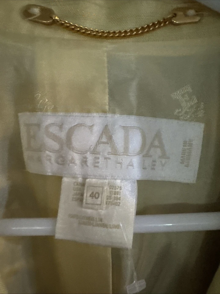 Blazer ESCADA Margaretha Lay de lino con bolsillos con botones individuales amarillo talla 40 Foto 2 de 4