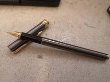 Aurora Magellano A13 Stilografica con Pennino e Dettagli Placcati Oro