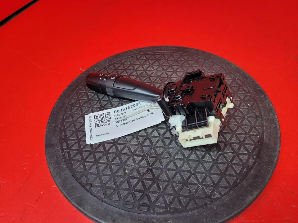 INDICADOR COLUMNA DIRECCIÓN INTERRUPTOR TALLOS SUZUKI VITARA MK4 2016 Foto 2 de 4